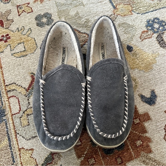 Minnetonka Other - Mens Minnetonka Grey Slip On Loafers sz 12